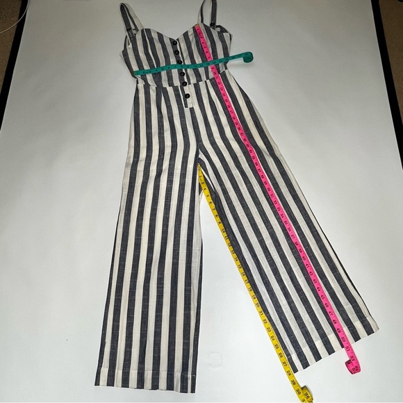 J.O.A. Revolve Blue and White Stripe Linen Jumpsuit Sz Medium - Picture 12 of 16